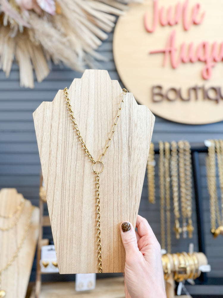 CS: Circle Pendant Chain Necklace