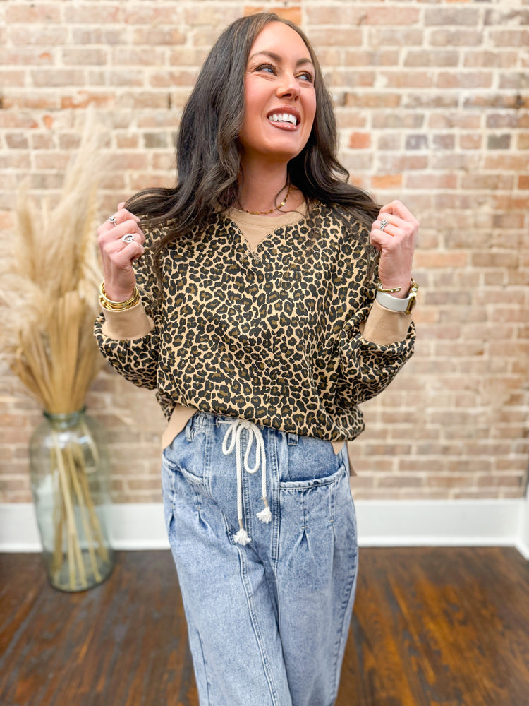 Lynlee Printed Sweatshirt-Leopard