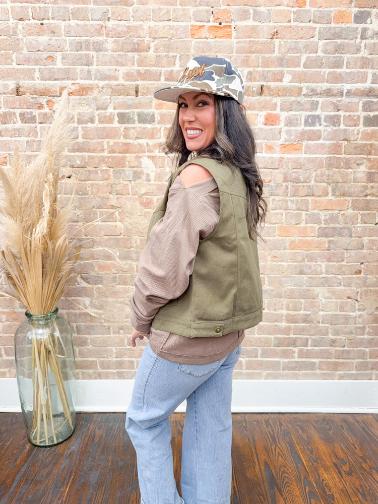 Winnie Barn Vest-Olive