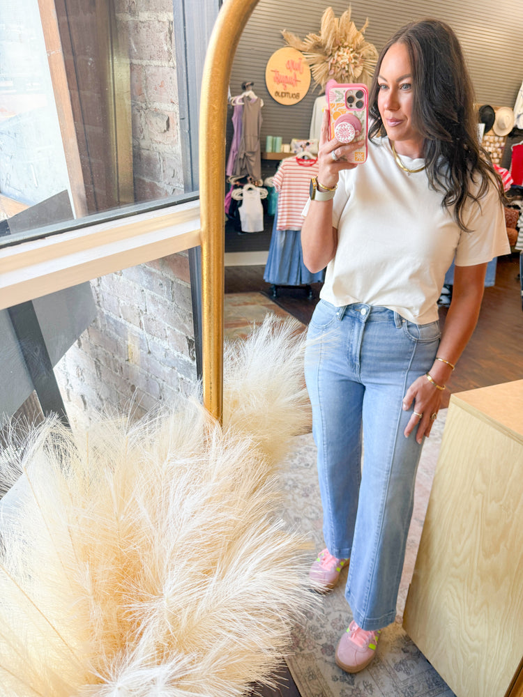 Darla Basic Top-Bone