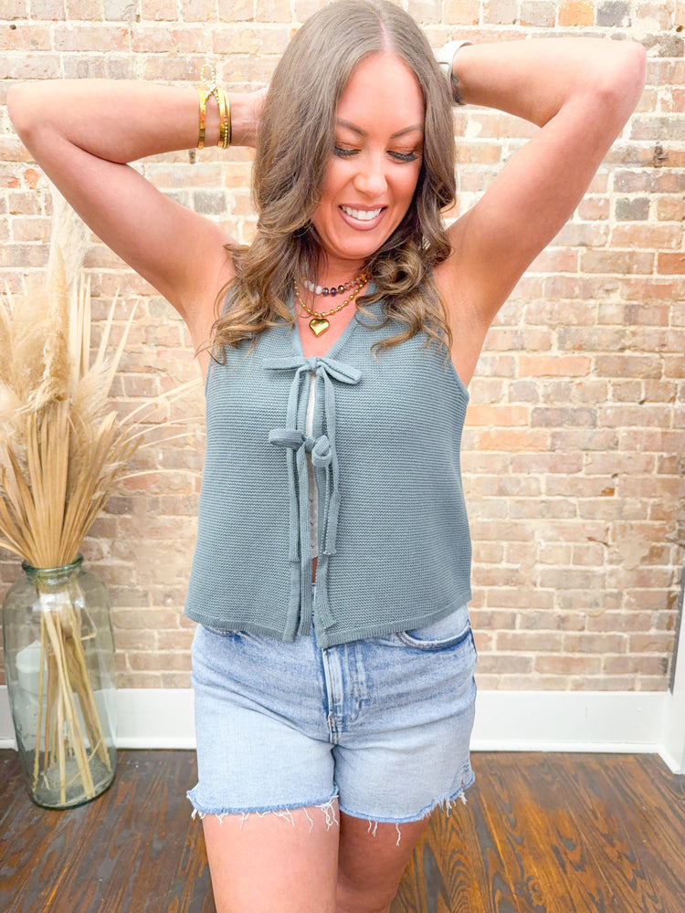 Everlee Sweater Vest-Jade