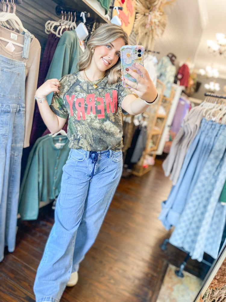 Merry Camo T-Shirt