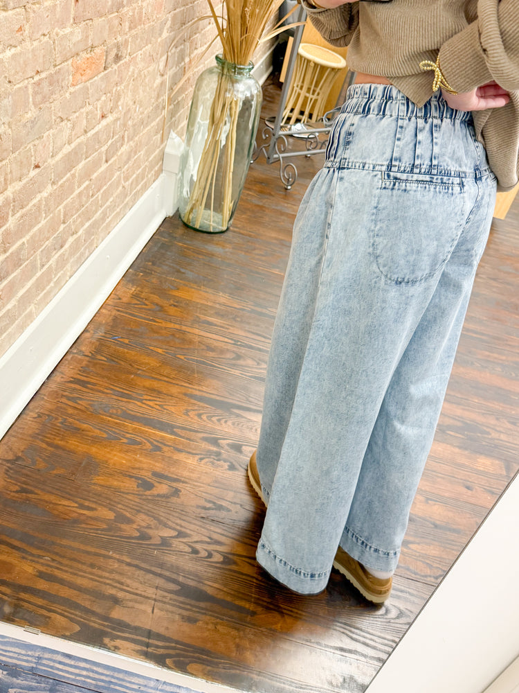 Jalee Pleated Wide Leg Pants