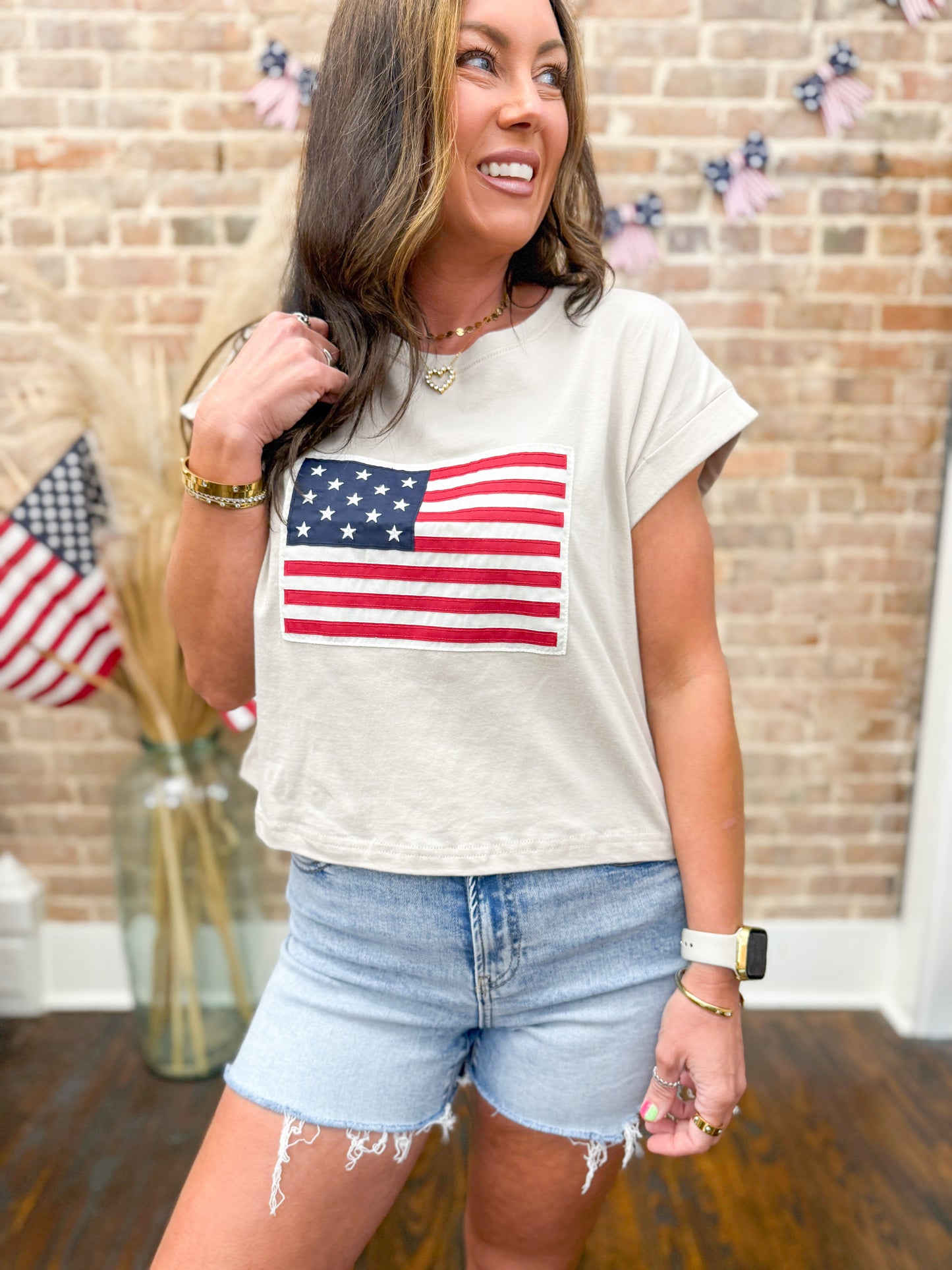 Liberty American Flag Tee - Beige
