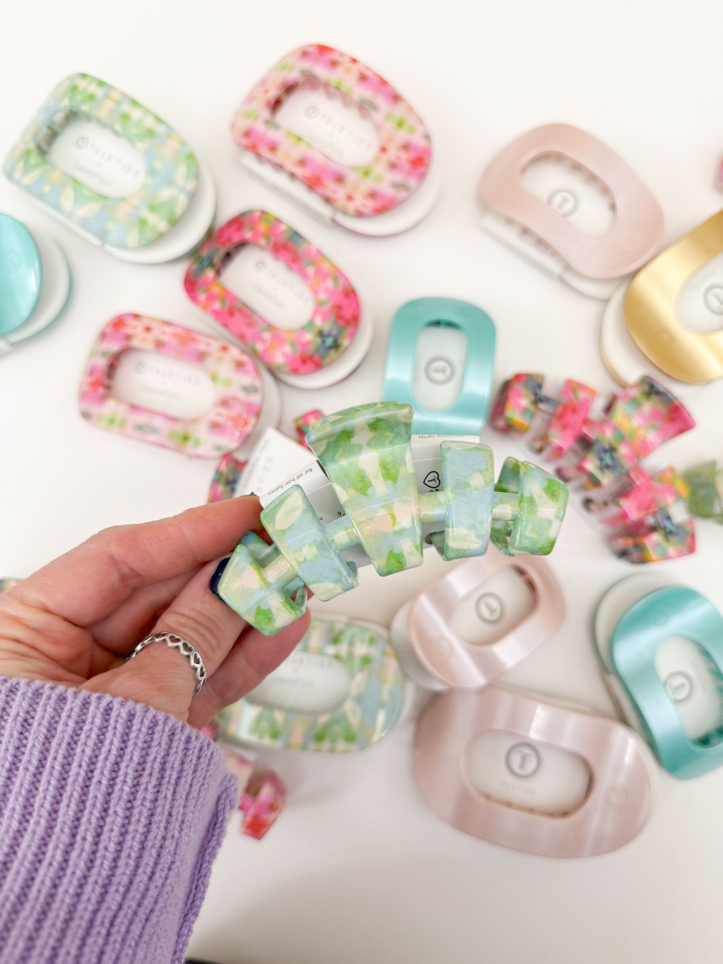 Teleties Hair Clip- Medium
