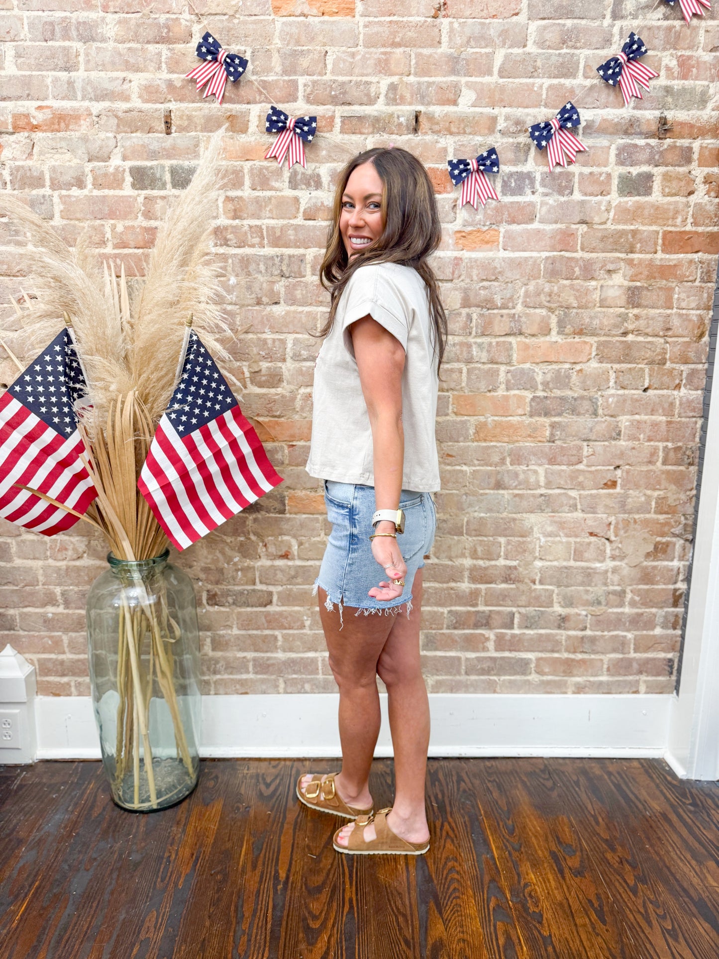 Liberty American Flag Tee - Beige