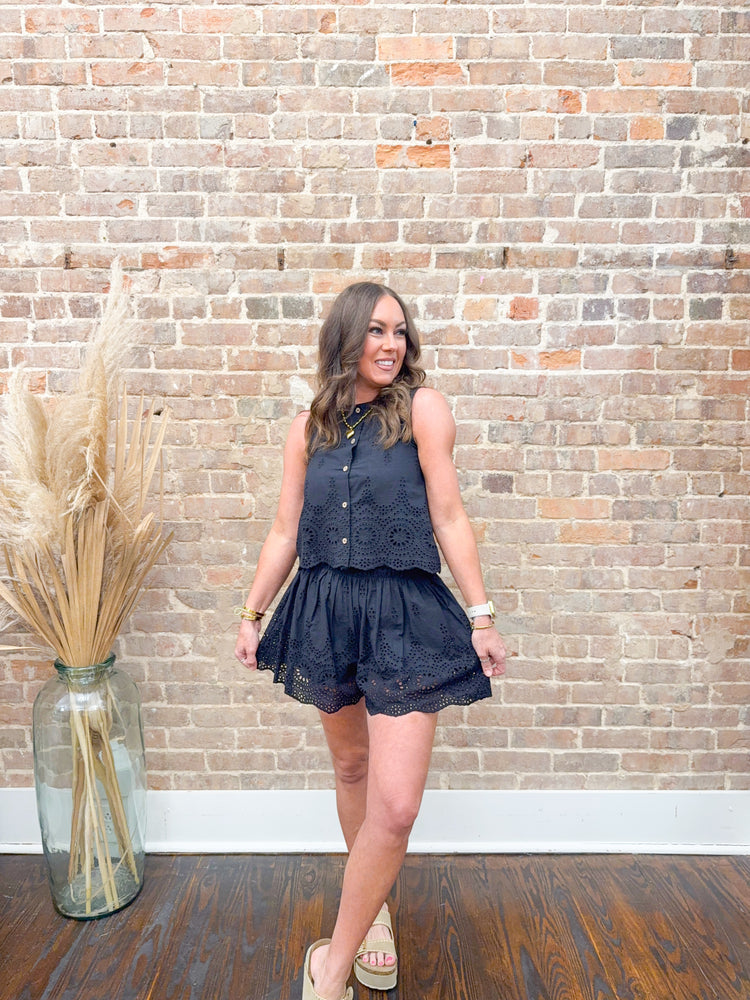 Poppy Eyelet Shorts Set