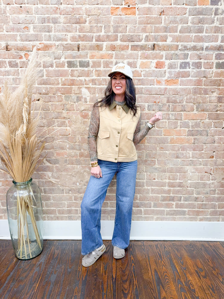 Winnie Barn Vest-Camel