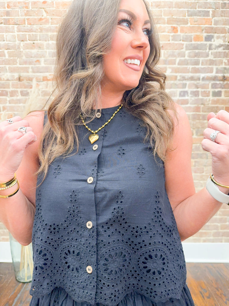 Poppy Eyelet Shorts Set