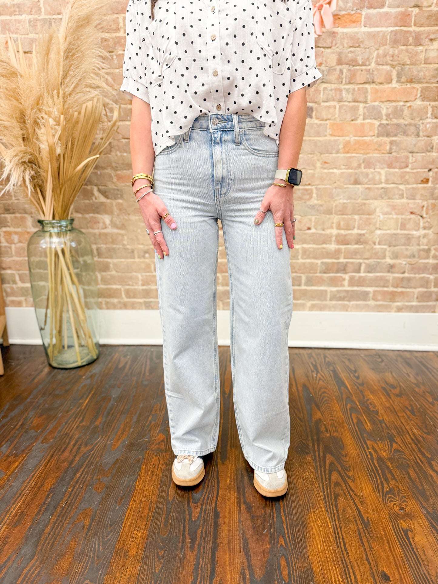 Connor Wide Leg Jeans