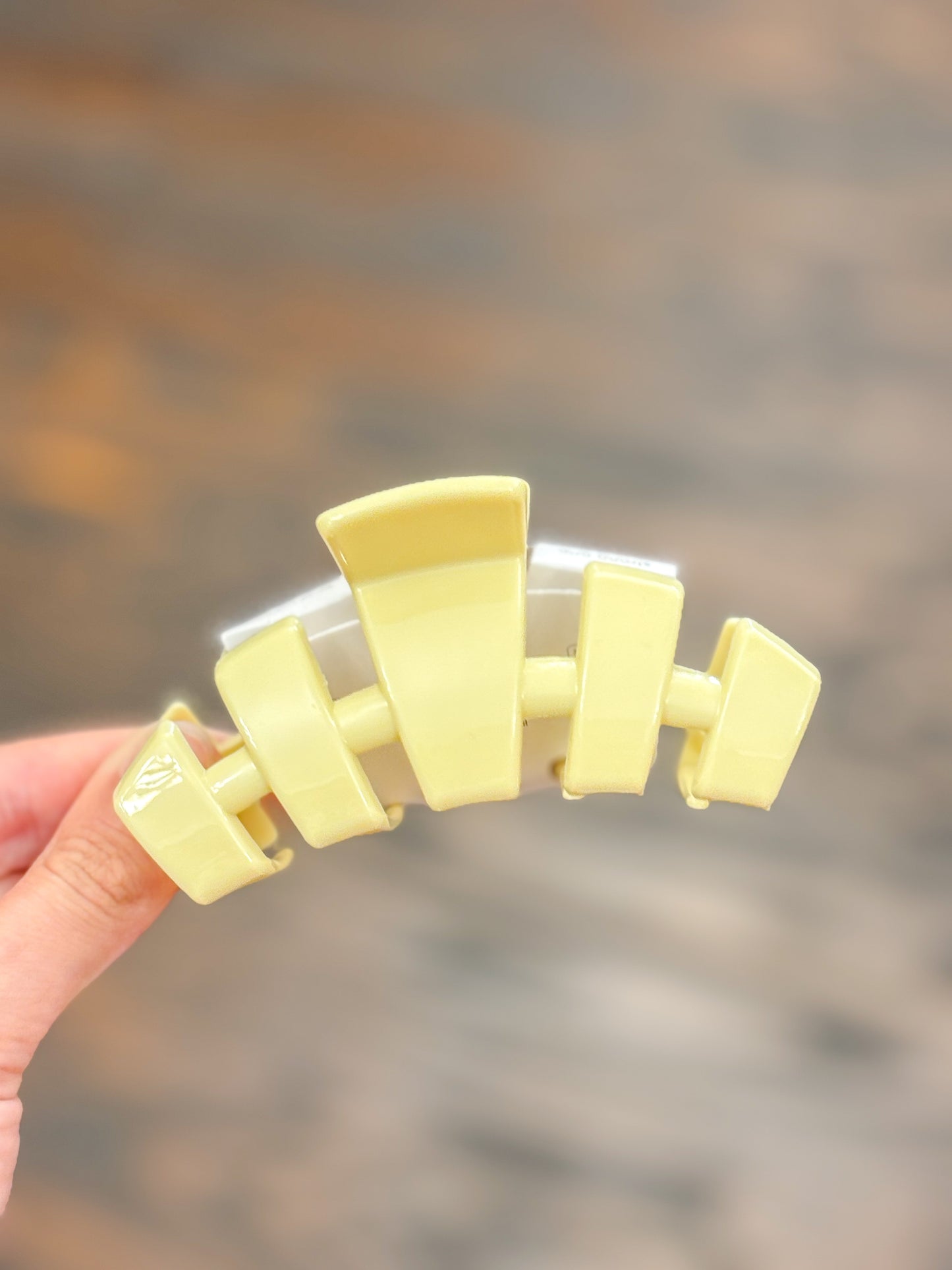 Teleties Hair Clip- Medium