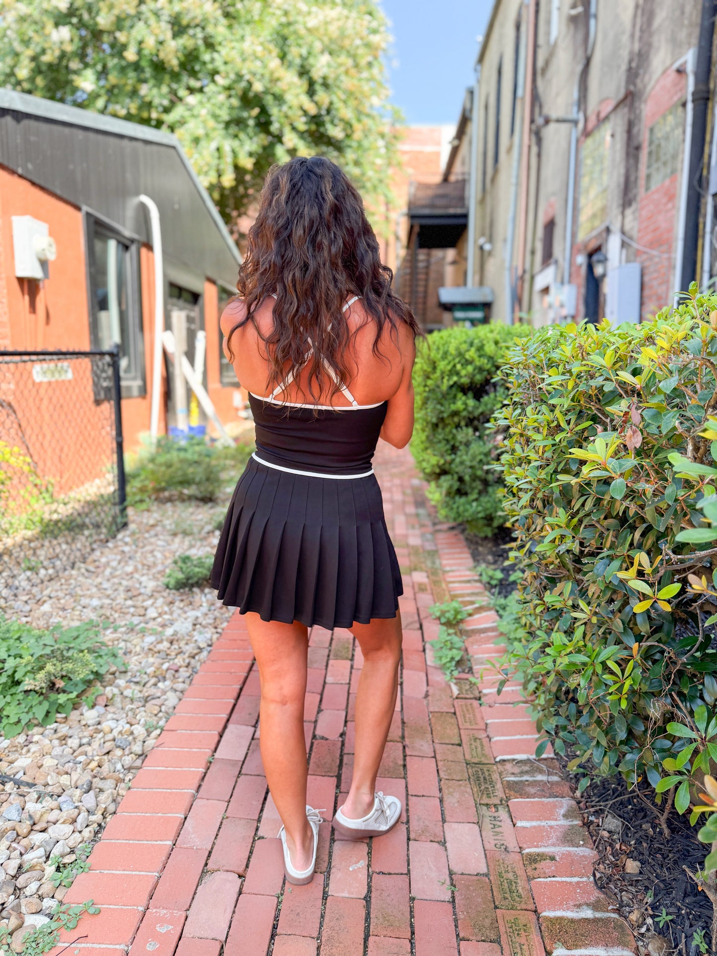 Kensie Pleated Active Dress-Black