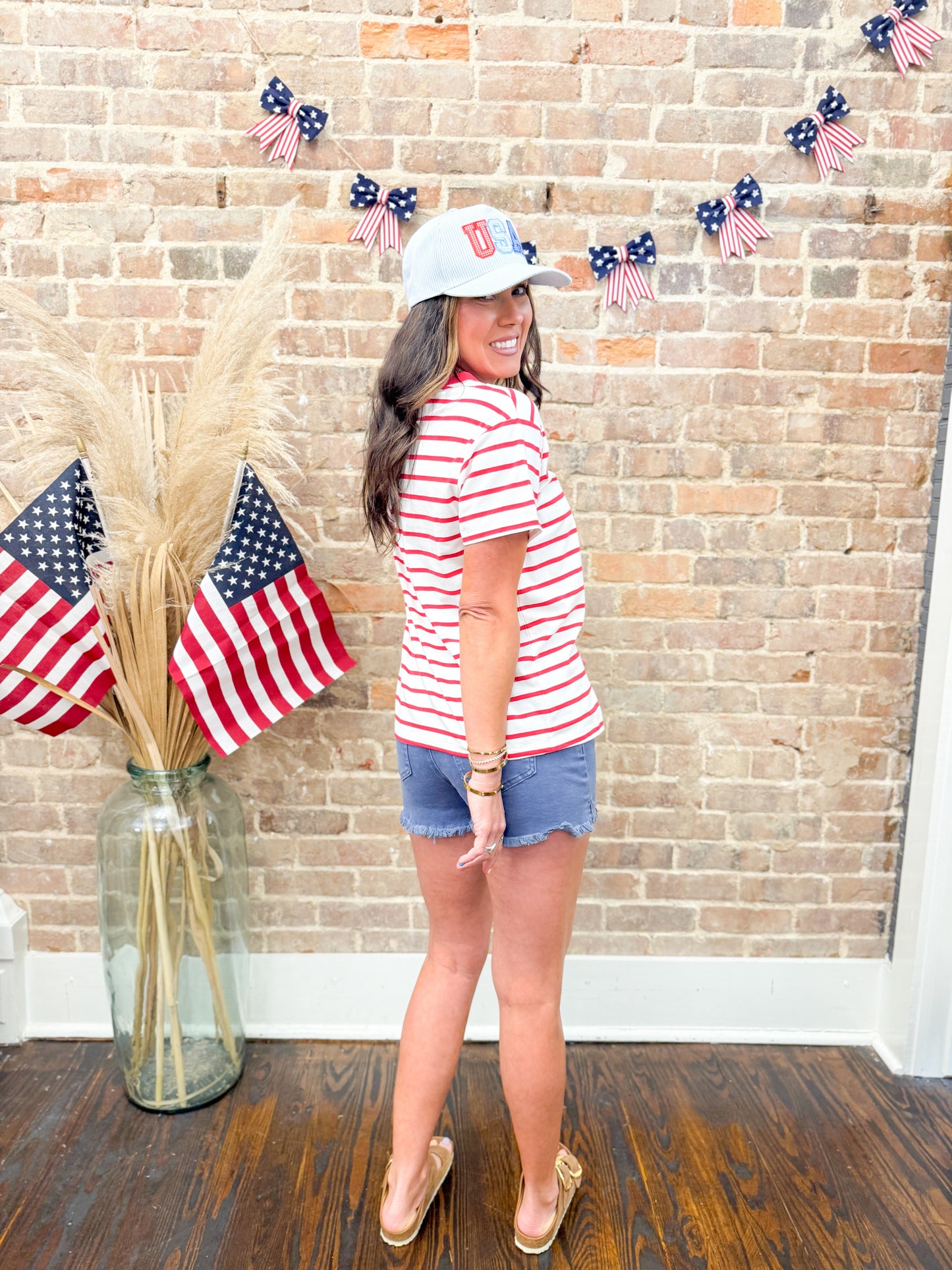 Everly Striped V-neck T-shirt - Red