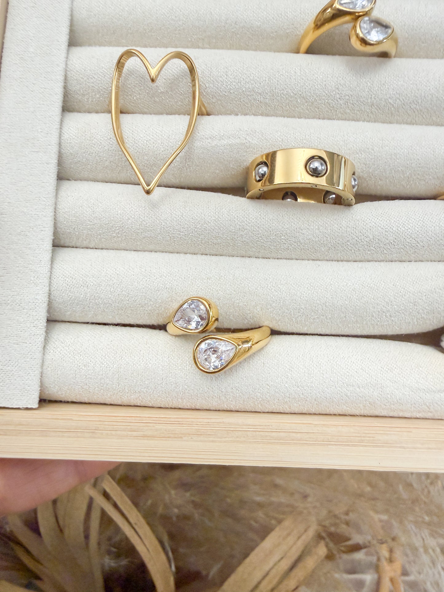 CS-Rings