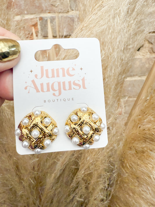 Non-Tarnish Chunky Pearl Stud Earrings