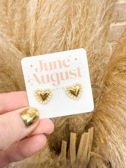 Non-Tarnish Heart Pearl Stud Earrings