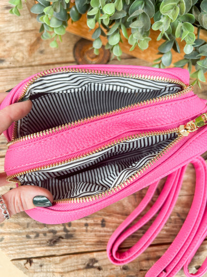 Zeta Crossbody/Wristlet